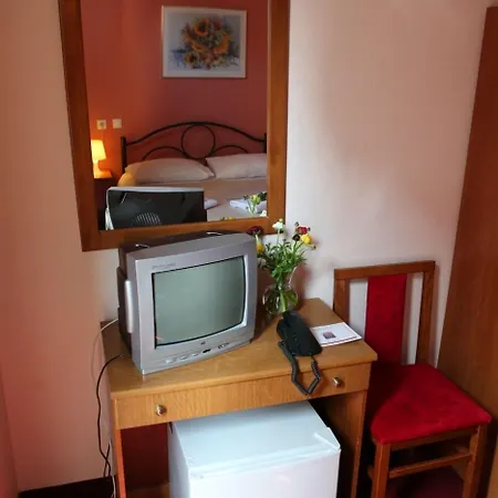 Emporikon Hotel